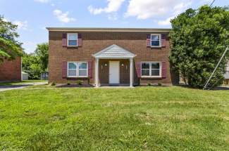 8311 Damascus Cir, Louisville, KY 40228 (MLS#1721827)