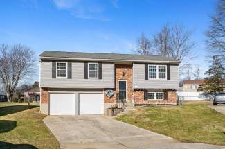 9909 Janet Lee Ct, Louisville, KY 40291 (MLS#1651848)